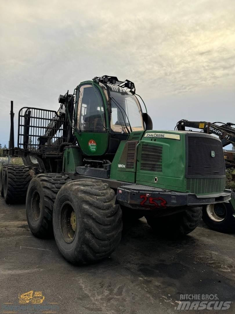 John Deere 1910E Skotare