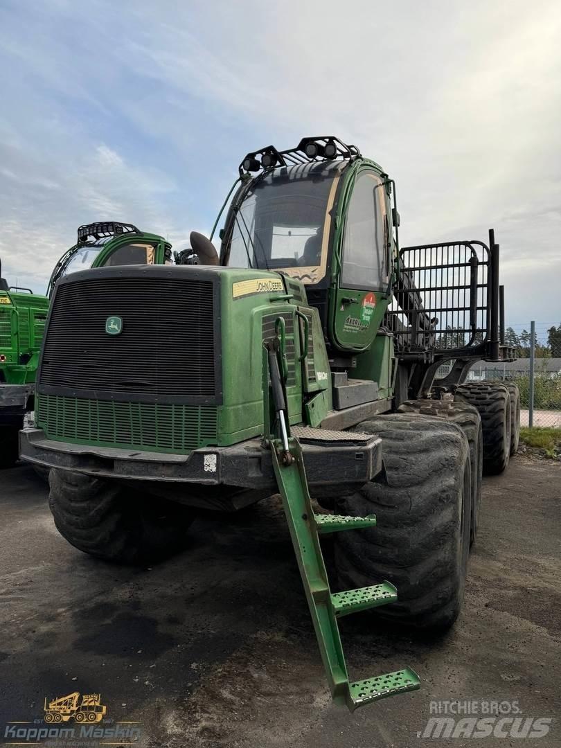John Deere 1910E Skotare