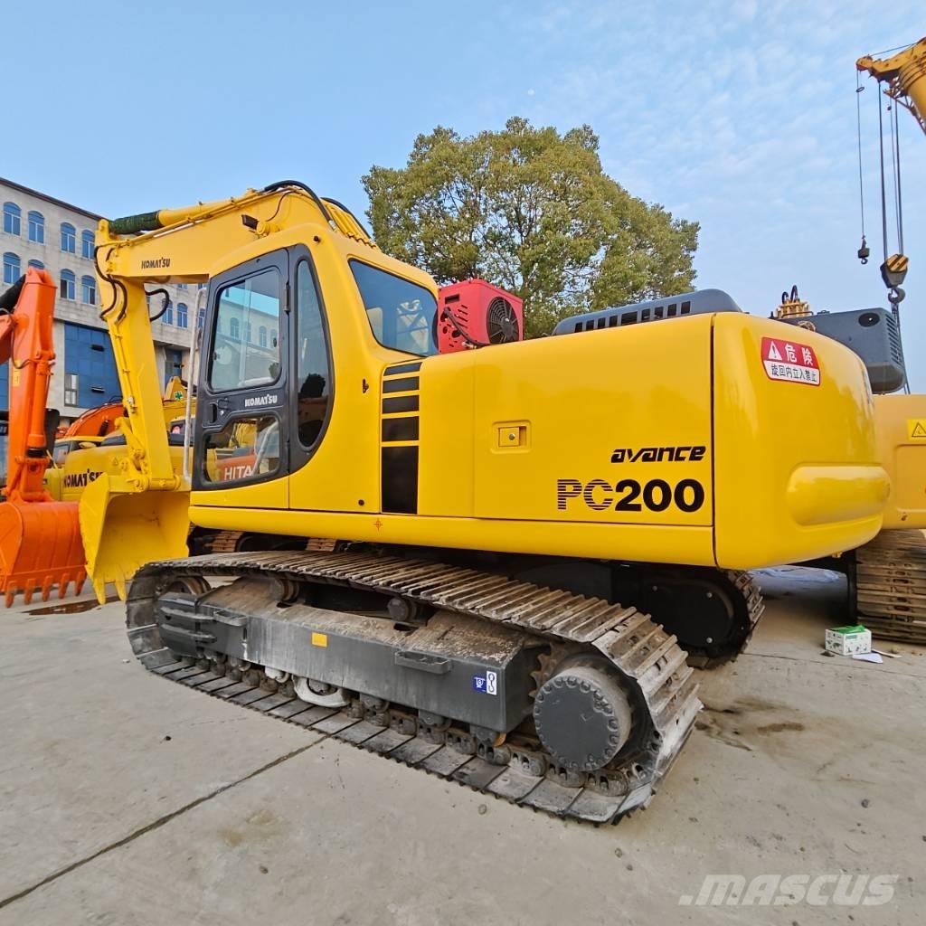 Komatsu PC 200-6 Midigrävmaskiner 7t - 12t