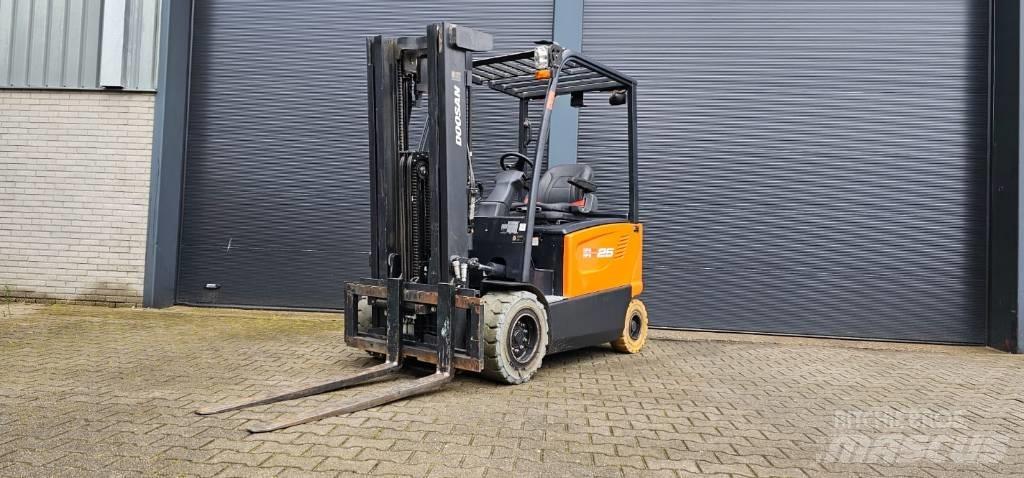 Doosan B 25 X-7 Elmotviktstruckar