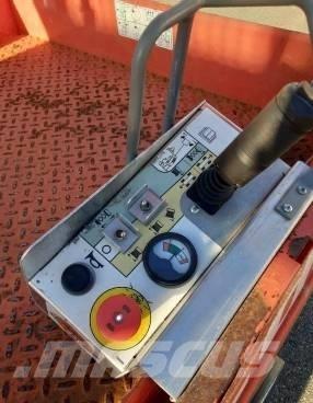 SkyJack SJ III 4626 Saxliftar