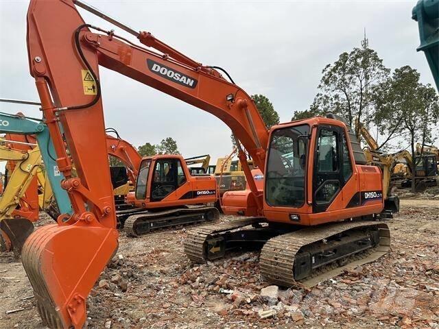 Doosan DH150 Bandgrävare