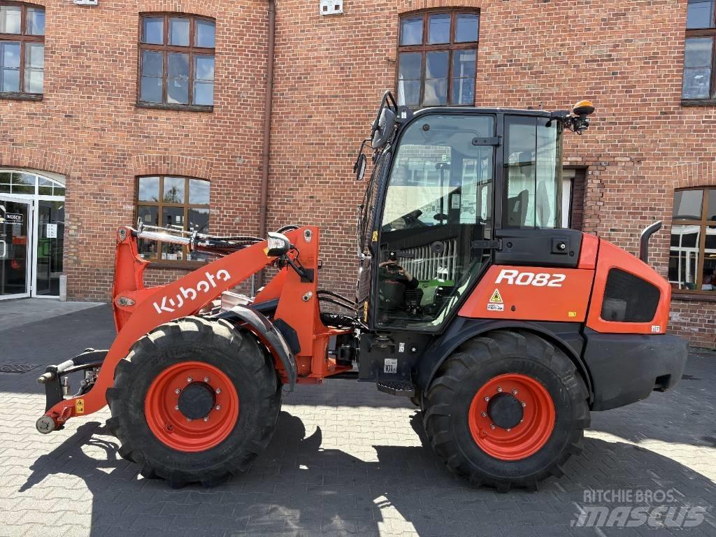 Kubota R 082 Hjullastare