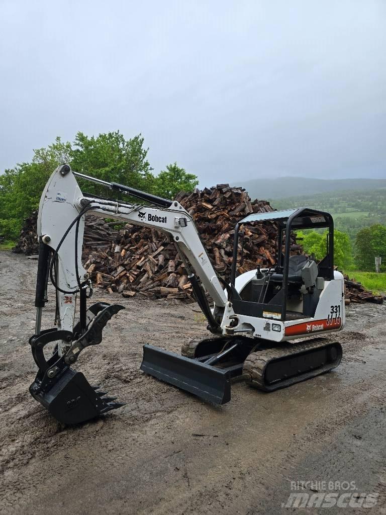 Bobcat 331G Minigrävare < 7t