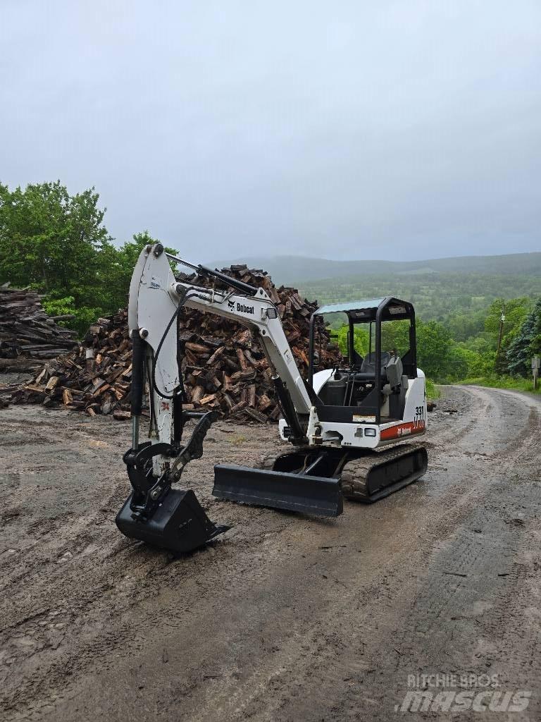 Bobcat 331G Minigrävare < 7t