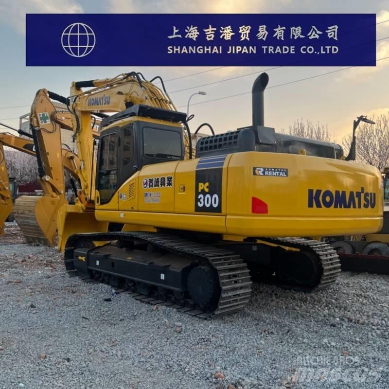 Komatsu PC 300 Bandgrävare