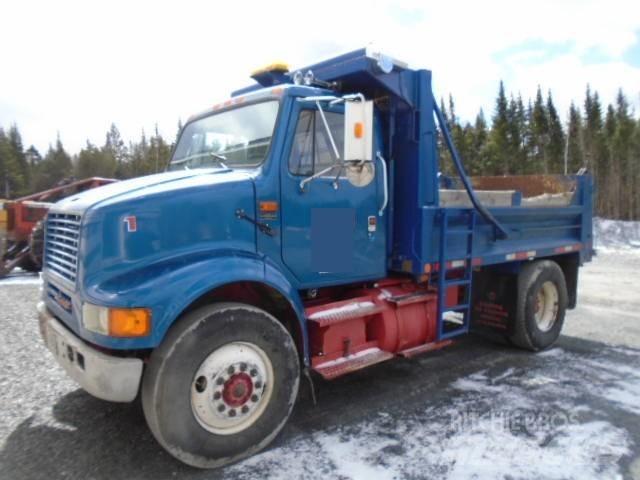 International 8100 Tippbilar
