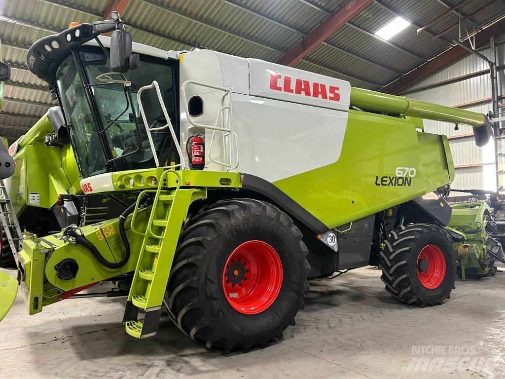 CLAAS Lexion 670 Skördetröskor
