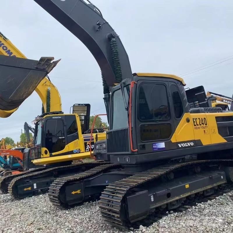 Volvo EC 240 Bandgrävare