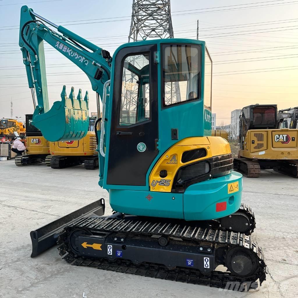 Kubota U 25 Minigrävare < 7t