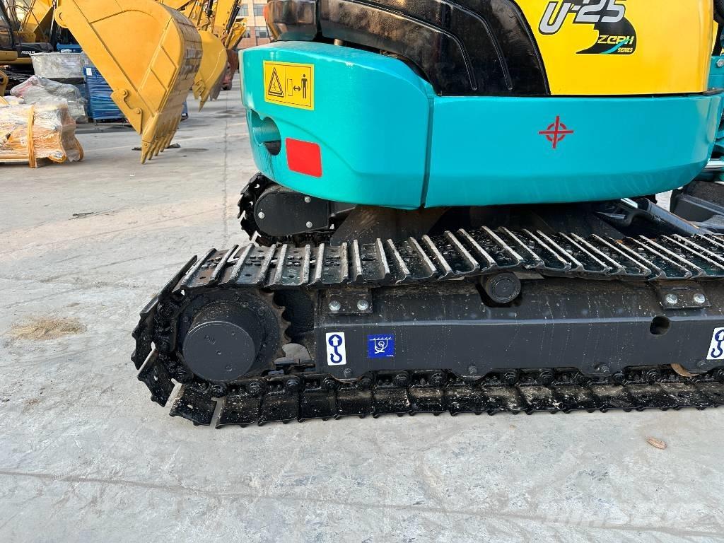Kubota U 25 Minigrävare < 7t