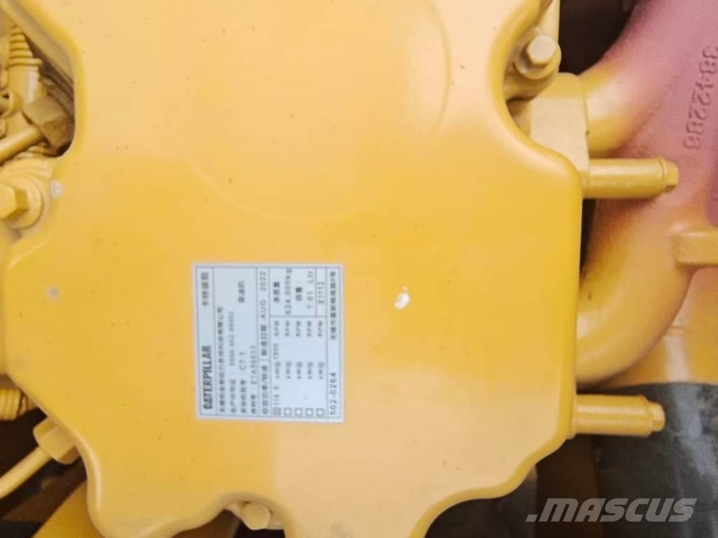 CAT 323 GC Bandgrävare
