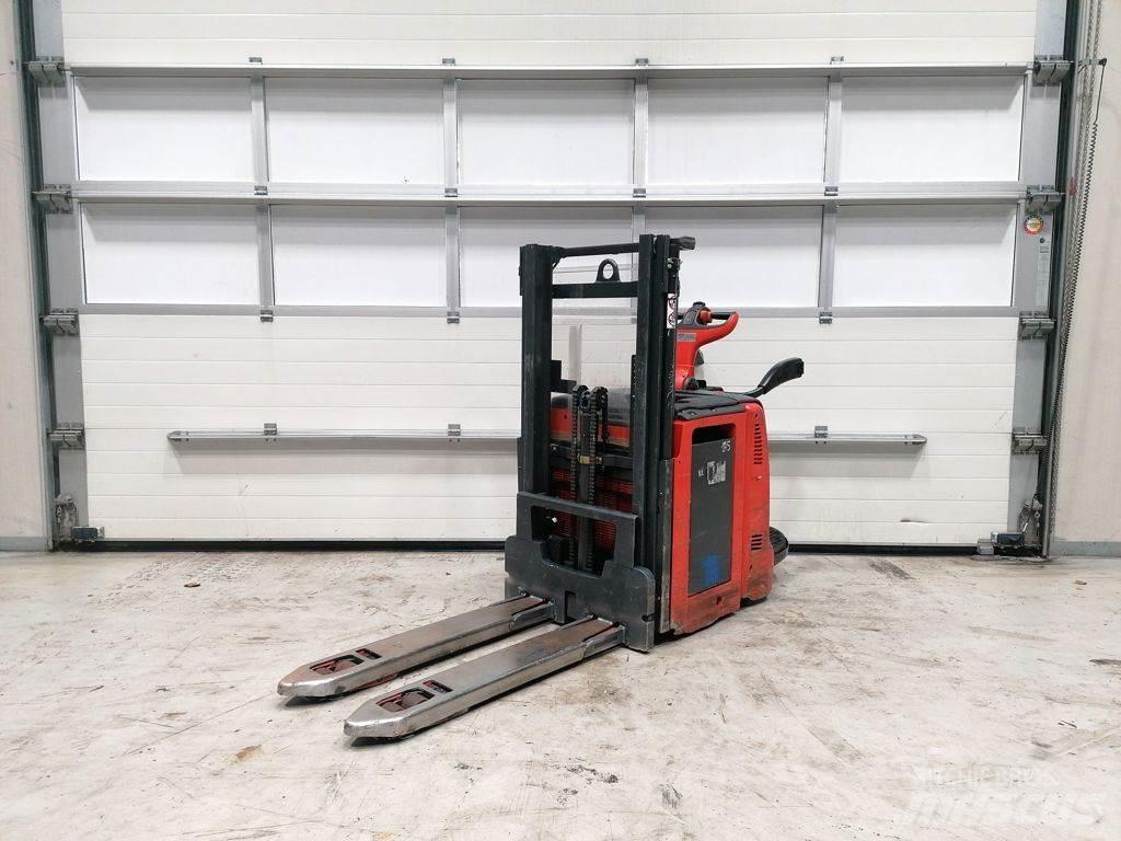 Linde D12AP Staplare-led