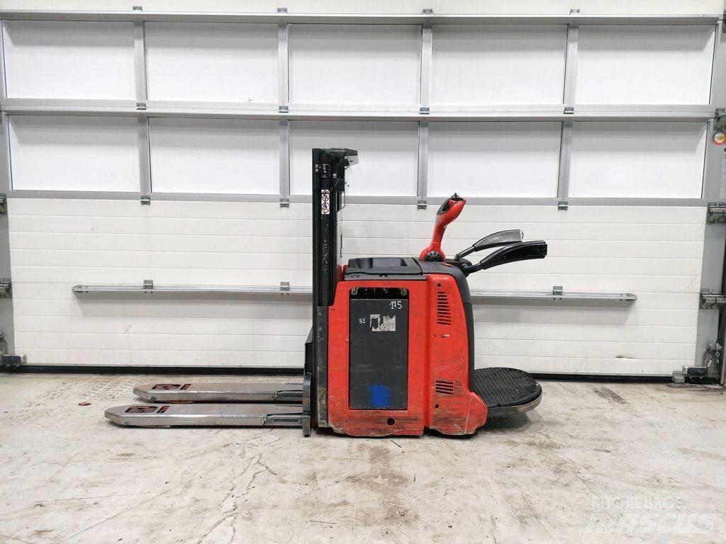Linde D12AP Staplare-led