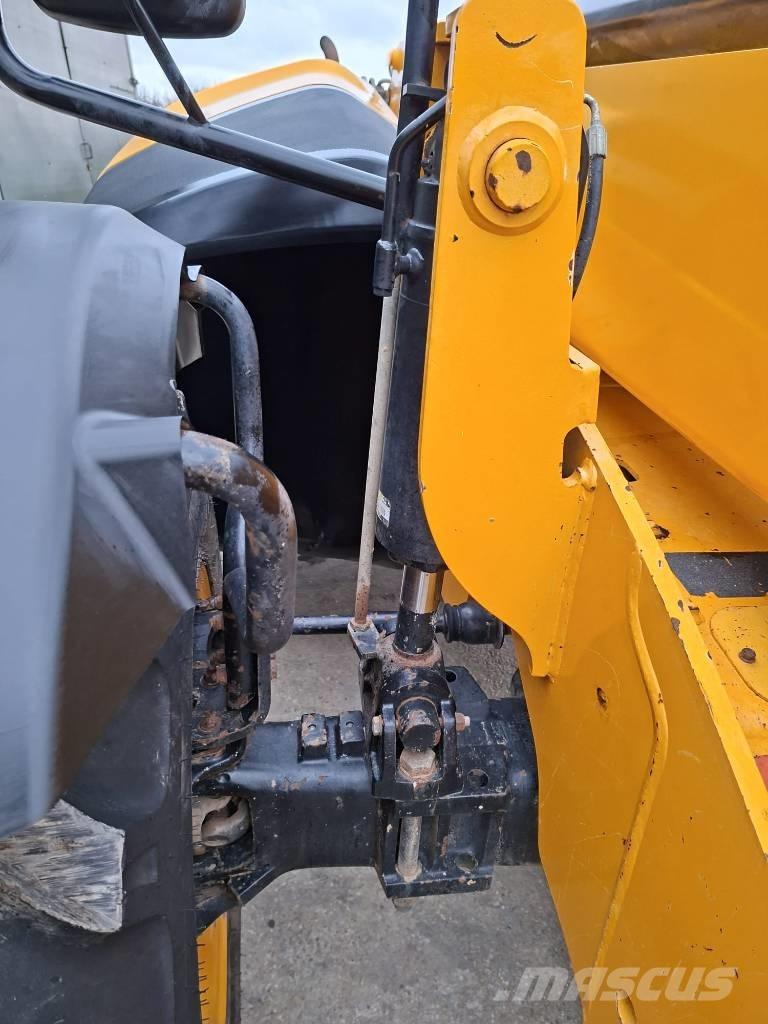 JCB 535-125 Teleskoplastare