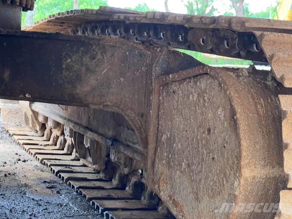 CAT 320 C Bandgrävare