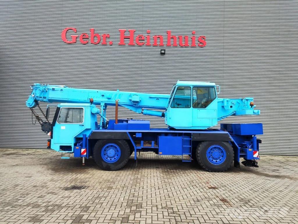 Liebherr LTM 1025 Allterrängkranar