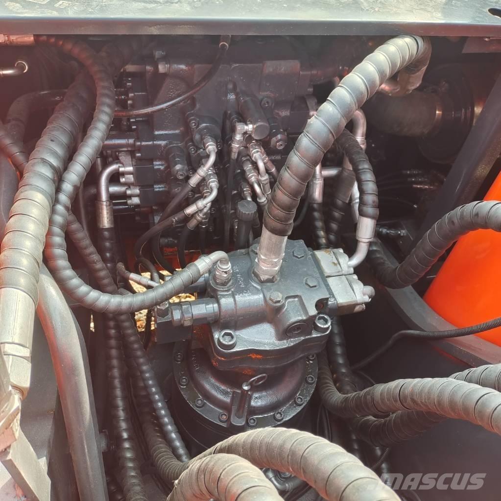 Doosan DX225LC-9C Bandgrävare