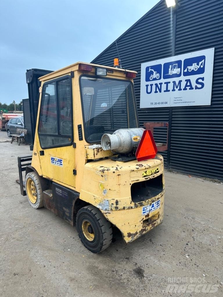 Daewoo G30E Gasolmotviktstruckar
