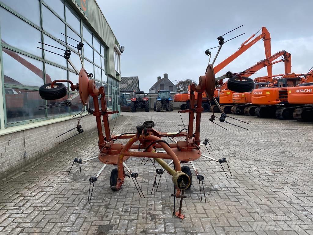 Kuhn 5000 H Vändare och luftare