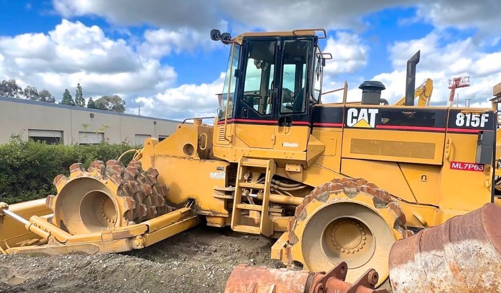 CAT 815 F Jordkompaktorer