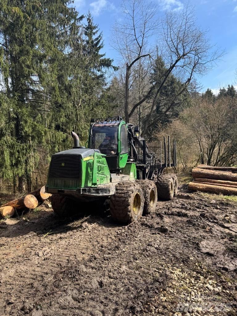 John Deere 1510 E Skotare