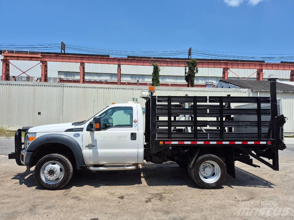 Ford F 550 Flakbilar/Pickuper