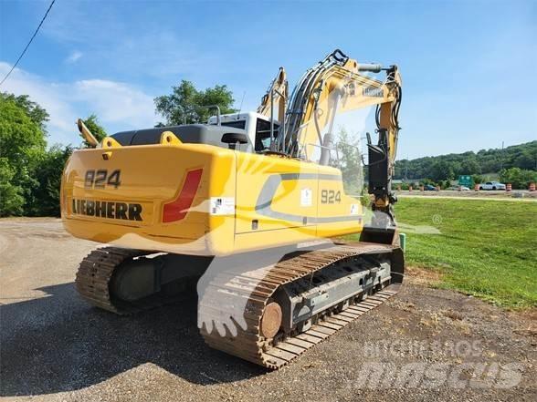 Liebherr R924 Bandgrävare