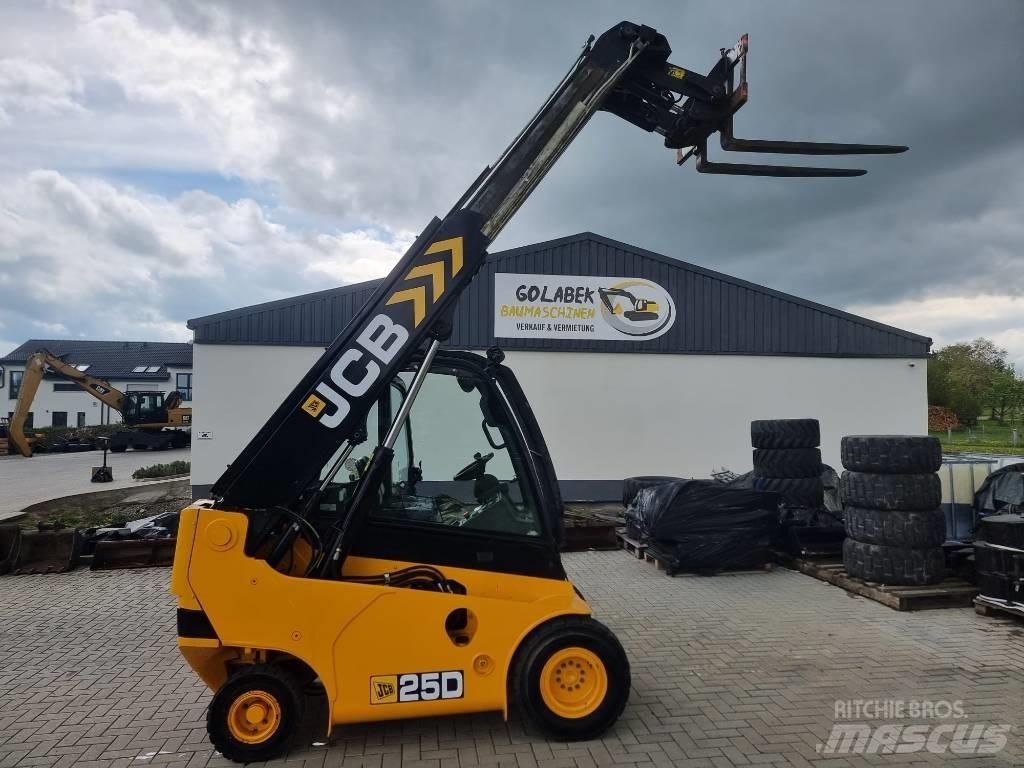 JCB TLT 25 D Teleskoplastare