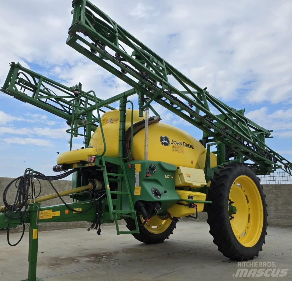 John Deere M 732 Dragna sprutor