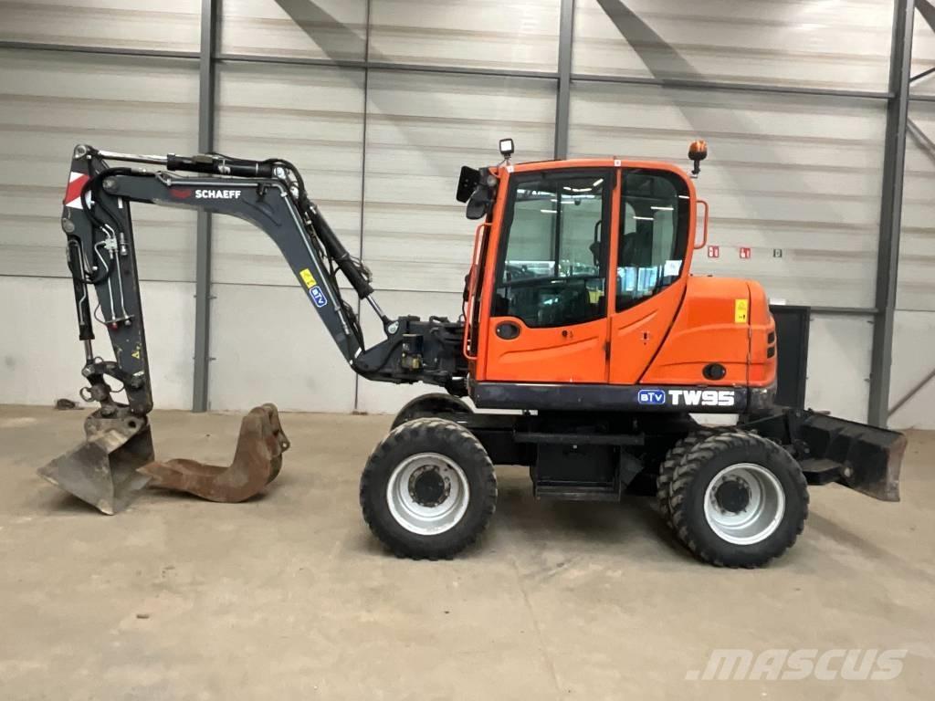 Yanmar TW 95 Hjulgrävare