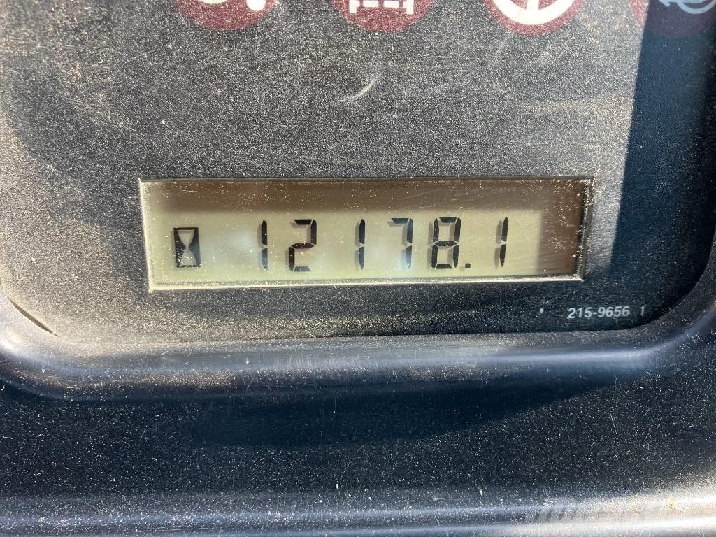 CAT 826 H Jordkompaktorer