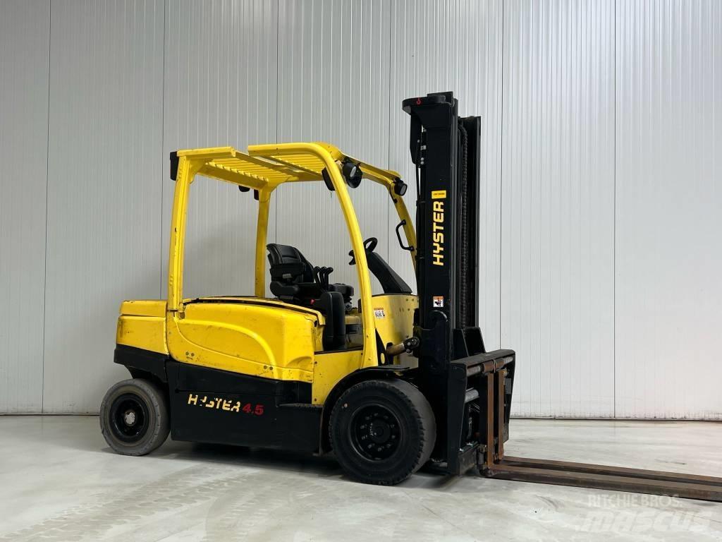Hyster J4.5XN Elmotviktstruckar