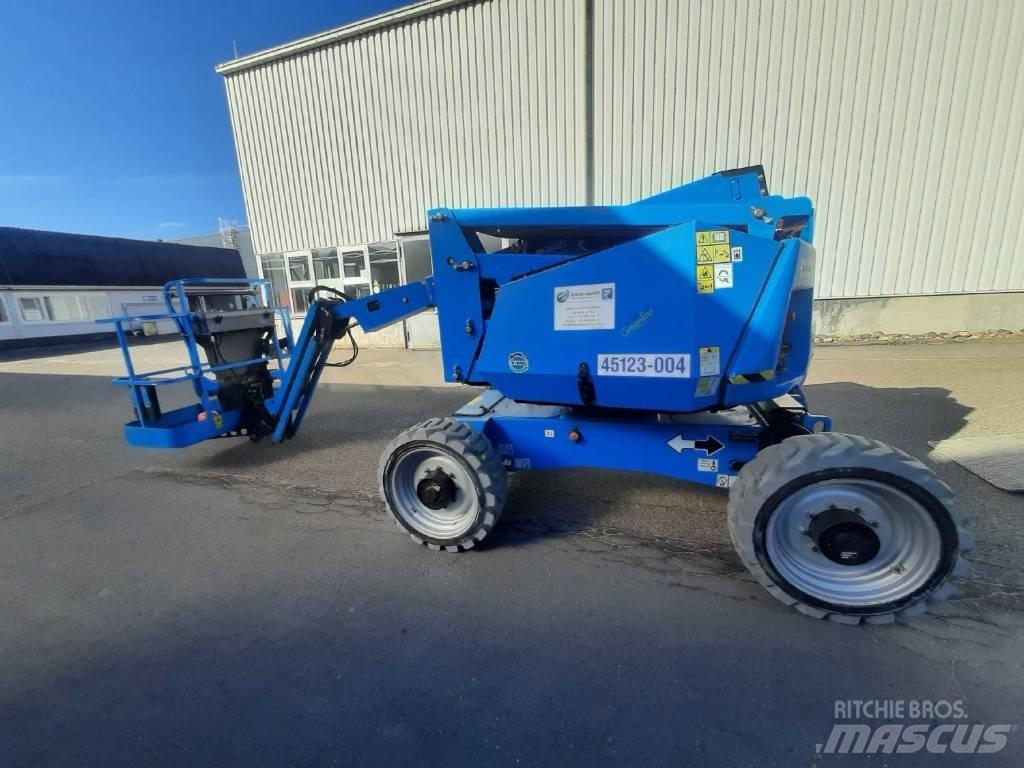 JLG H 340 AJ Bomliftar