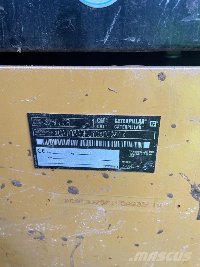 CAT 325 Bandgrävare