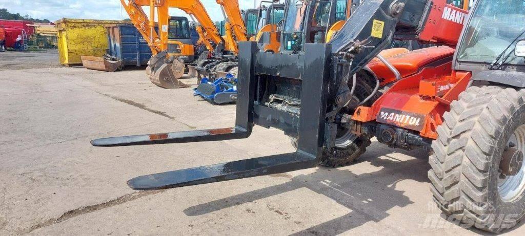 Manitou PFB Teleskoplastare