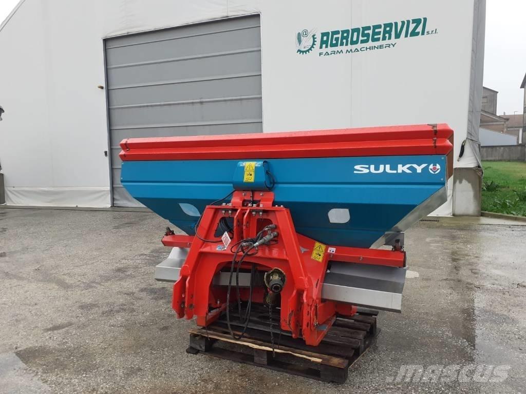 Sulky DPX 194 N. 266 Mineralgödselspridare