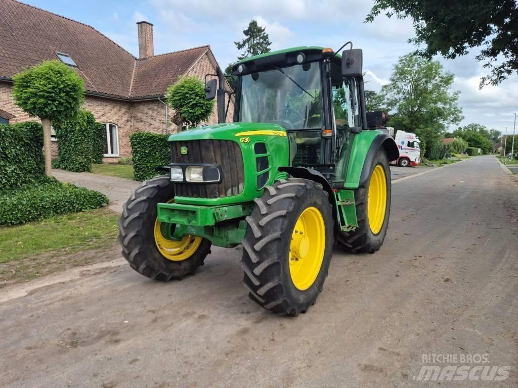 John Deere 6130 Traktorer