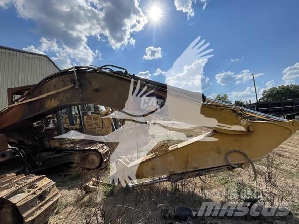 CAT 320 Bandgrävare