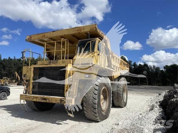 CAT 777B Midjestyrd dumper