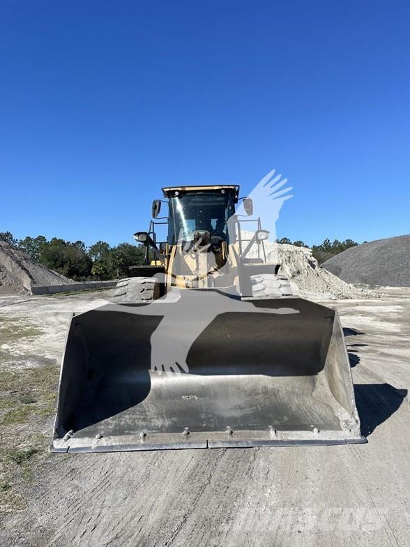 CAT 966M Hjullastare