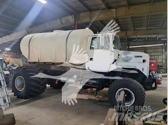 Ford 8000 Vattentankbilar