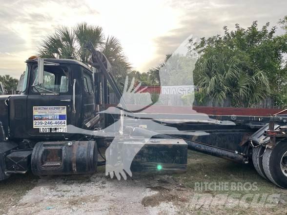 Mack RD688S Sopbilar