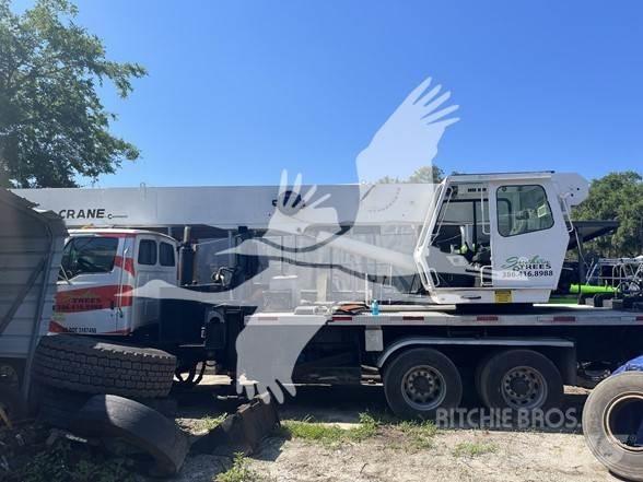 Sterling L9500 Entreprenad - Övrigt