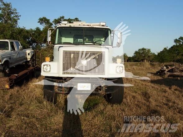 Volvo WG64 Vattentankbilar