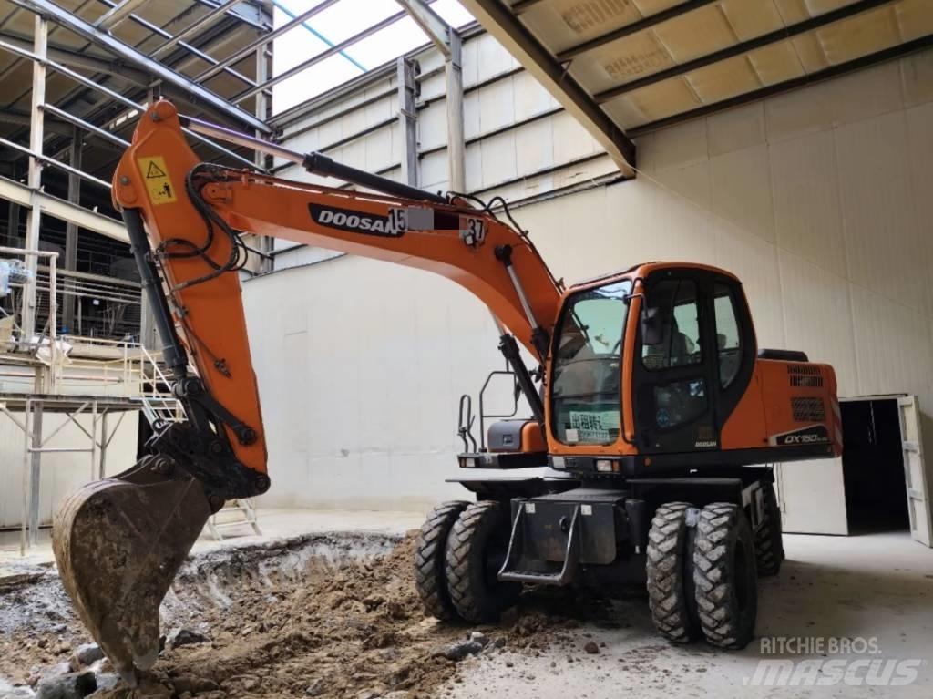 Doosan DX 150W-9C Hjulgrävare