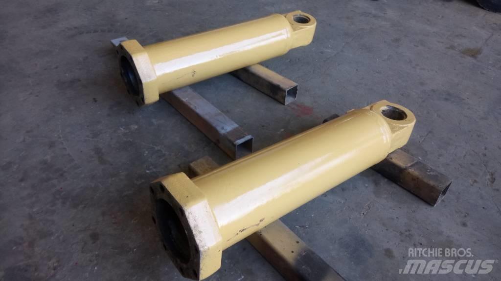 CAT 988 B Hydraulik