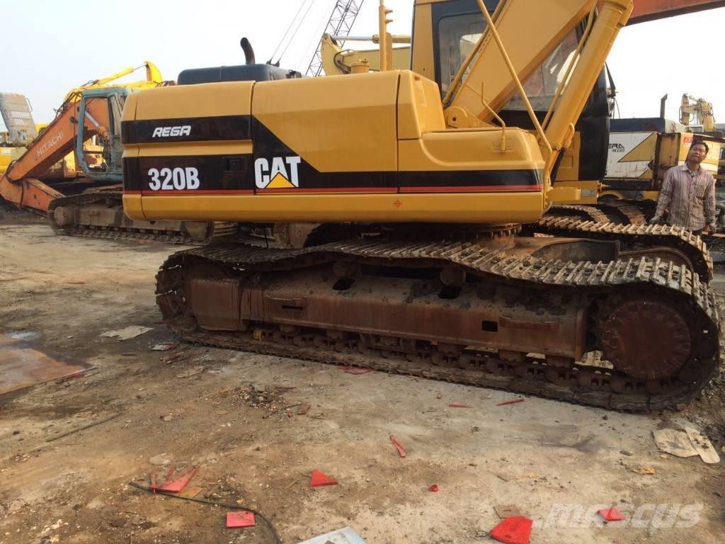 CAT 320 B Bandgrävare