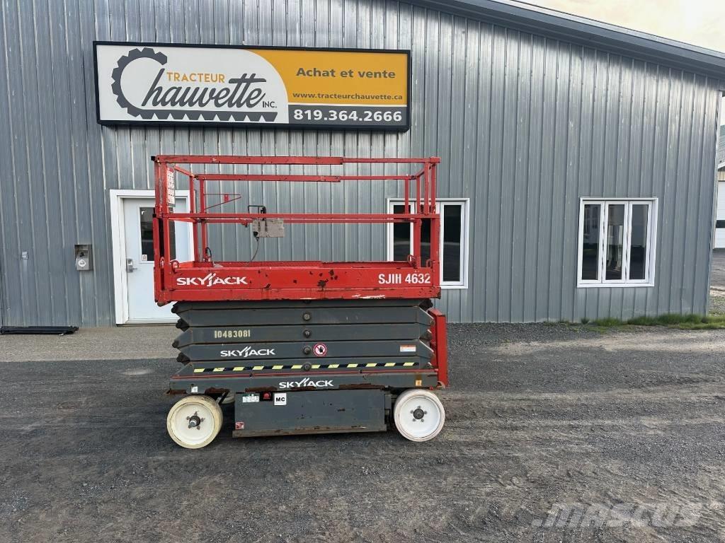 SkyJack SJ 4632 Saxliftar