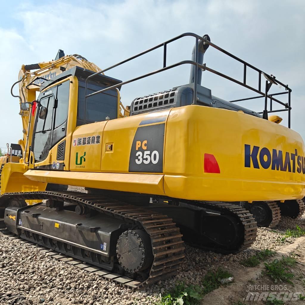 Komatsu 350LC-8 Bandgrävare